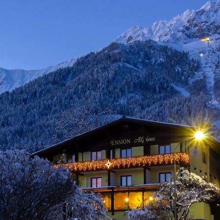Cafe Pension Alpina Innsbruck Eksteriør billede
