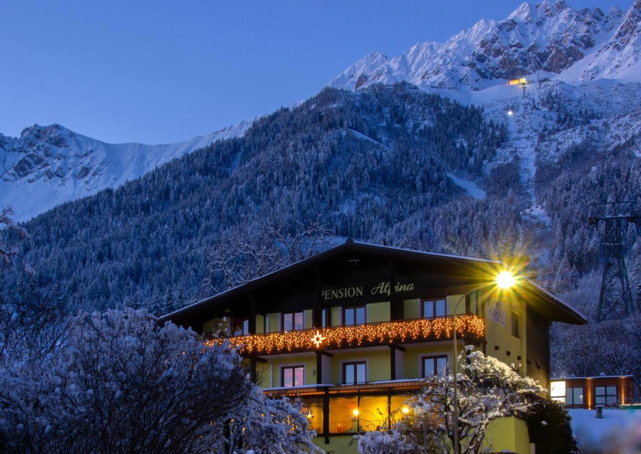 Cafe Pension Alpina Innsbruck Eksteriør billede