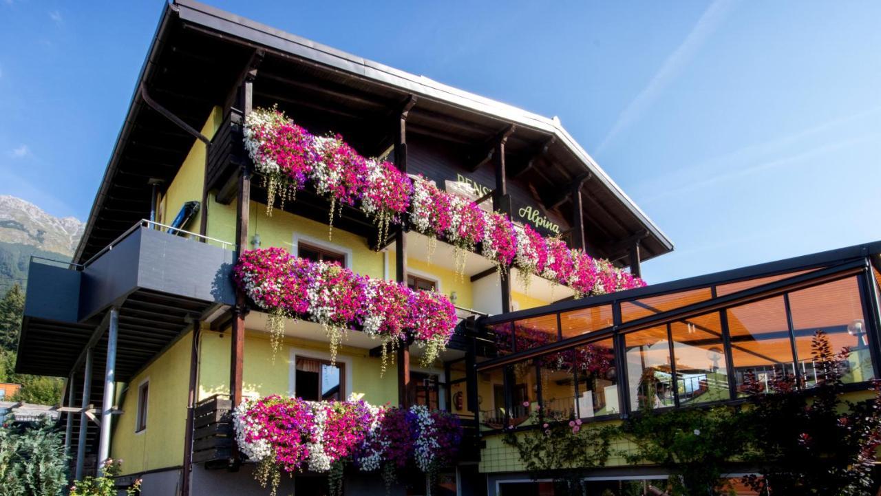 Cafe Pension Alpina Innsbruck Eksteriør billede