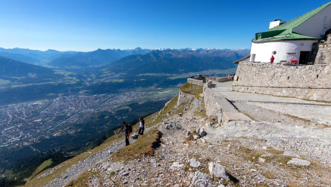 Cafe Pension Alpina Innsbruck Eksteriør billede