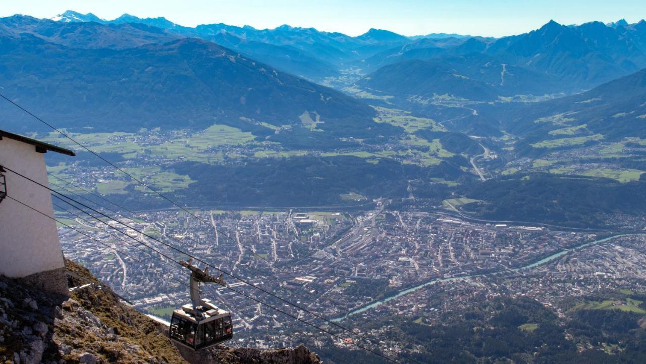 Cafe Pension Alpina Innsbruck Eksteriør billede